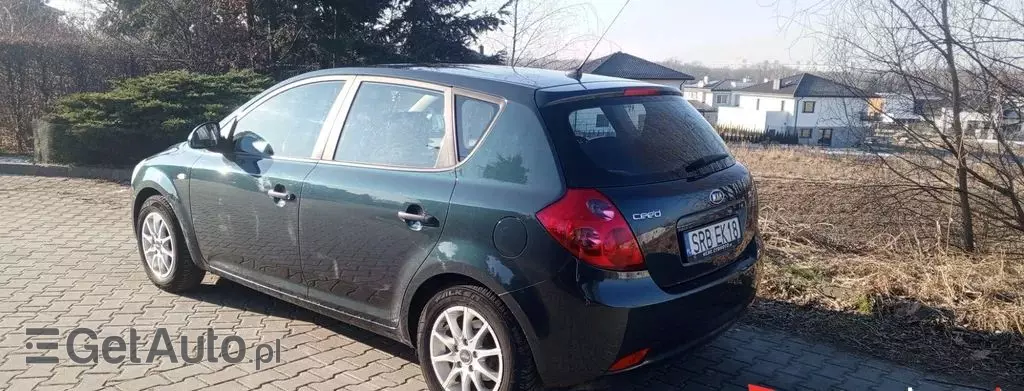 KIA Ceed 1.4 16V (90 KM)