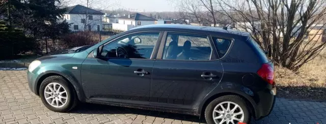 KIA Ceed 1.4 16V (90 KM)