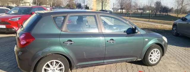 KIA Ceed 1.4 16V (90 KM)