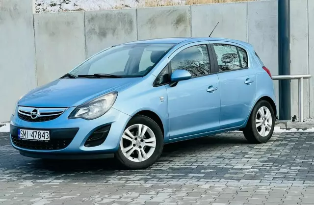OPEL Corsa 