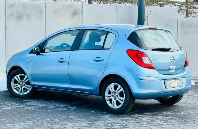 OPEL Corsa 