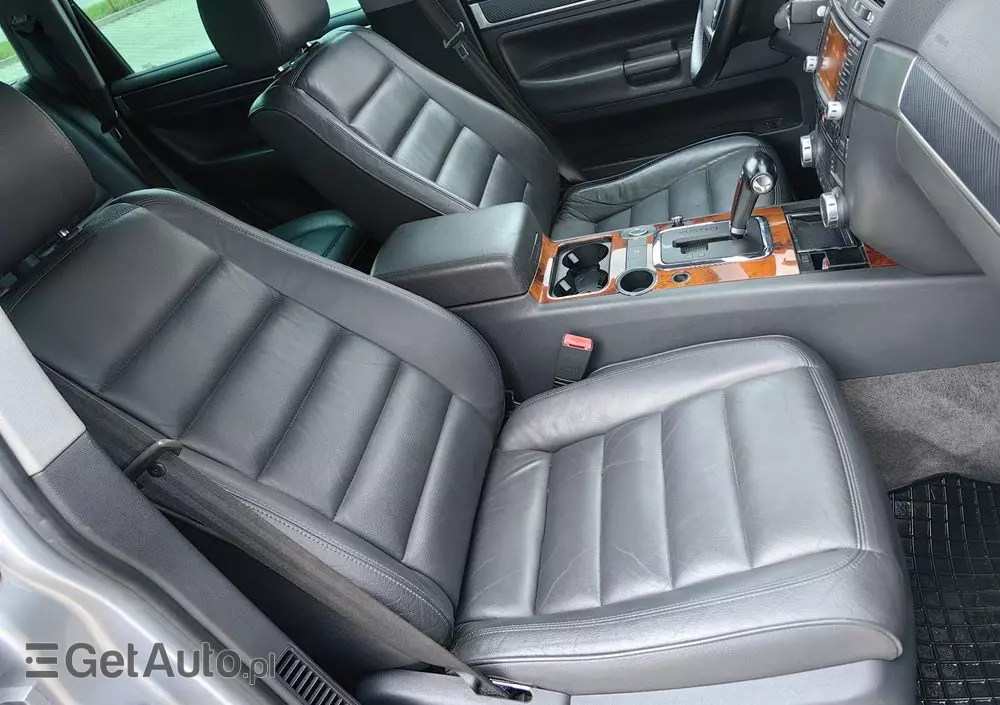 VOLKSWAGEN Touareg 4.2 V8 Automatik