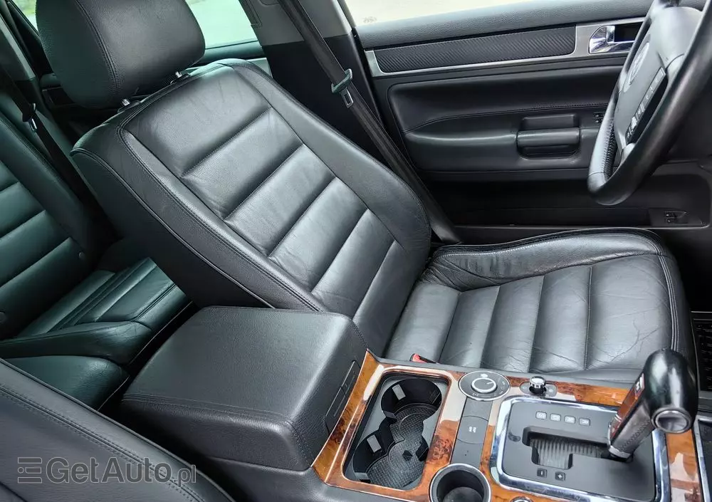 VOLKSWAGEN Touareg 4.2 V8 Automatik