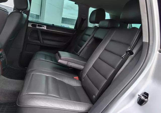 VOLKSWAGEN Touareg 4.2 V8 Automatik