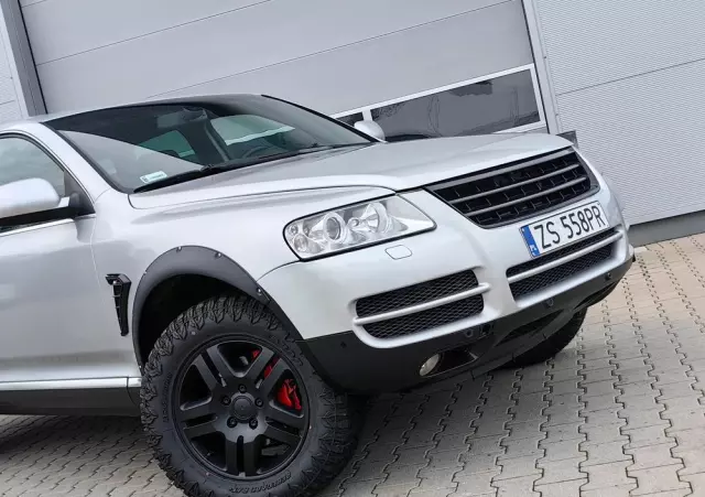 VOLKSWAGEN Touareg 4.2 V8 Automatik