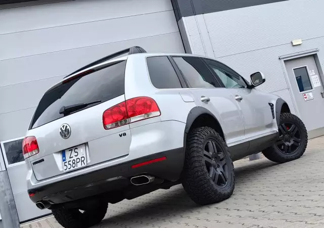 VOLKSWAGEN Touareg 4.2 V8 Automatik
