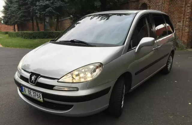 PEUGEOT 807 