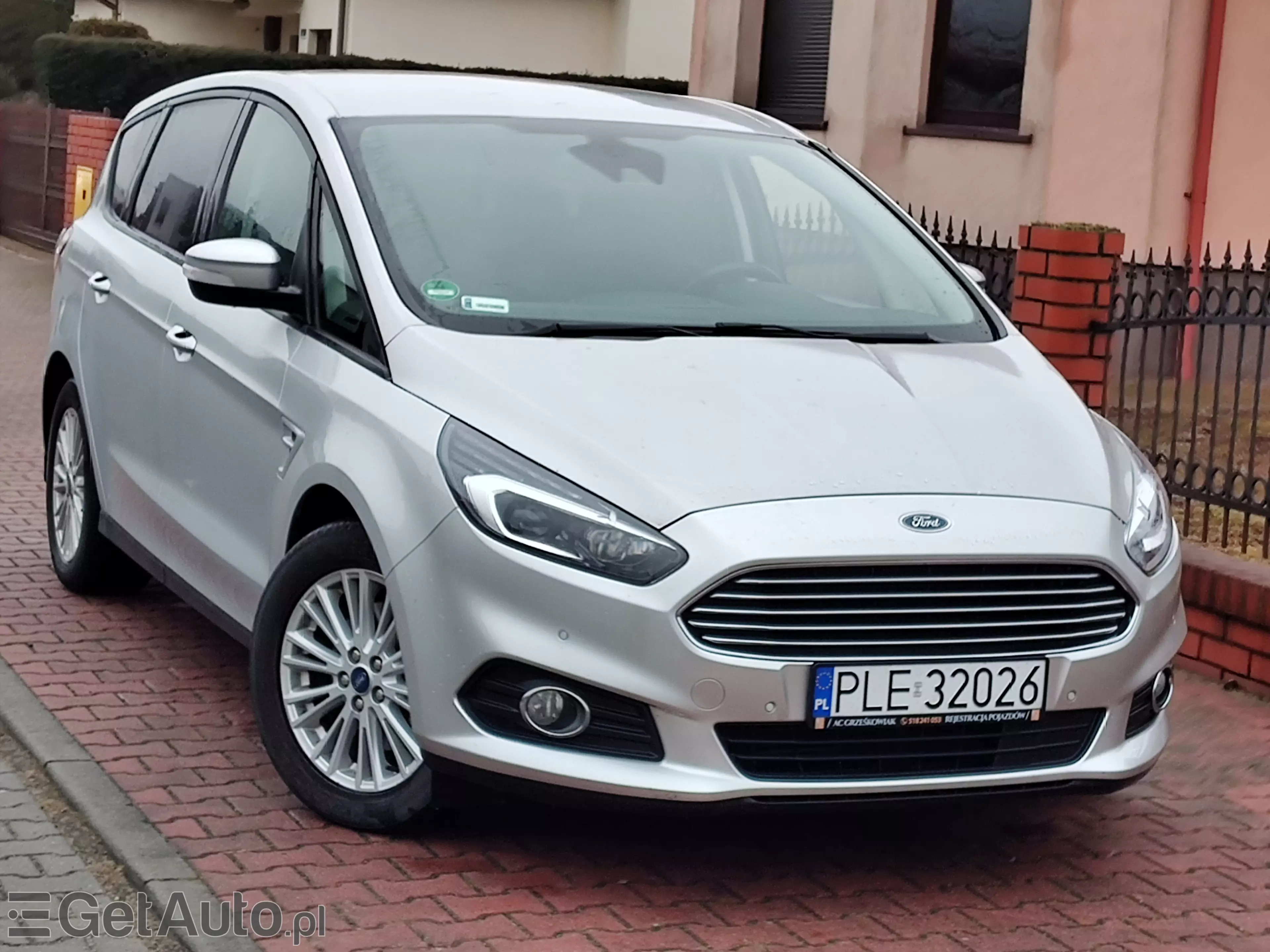 FORD S-Max Titanium