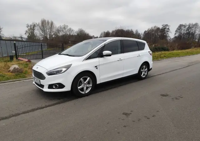FORD S-Max 2.0 TDCi Titanium PowerShift