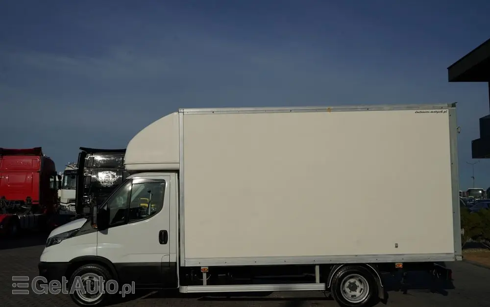 IVECO DAILY 35-160 / KONTENER 4,3 M / BLIŹNIAK DMC: 3500 KG / SPROWADZONY 