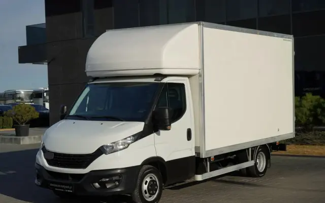 IVECO DAILY 35-160 / KONTENER 4,3 M / BLIŹNIAK DMC: 3500 KG / SPROWADZONY 