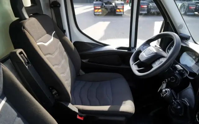 IVECO DAILY 35-160 / KONTENER 4,3 M / BLIŹNIAK DMC: 3500 KG / SPROWADZONY 