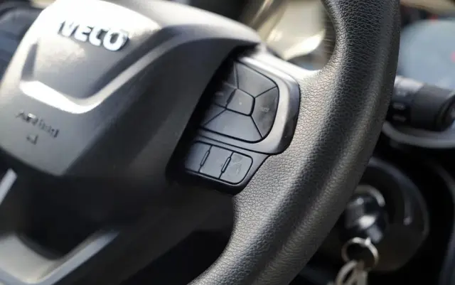 IVECO DAILY 35-160 / KONTENER 4,3 M / BLIŹNIAK DMC: 3500 KG / SPROWADZONY 