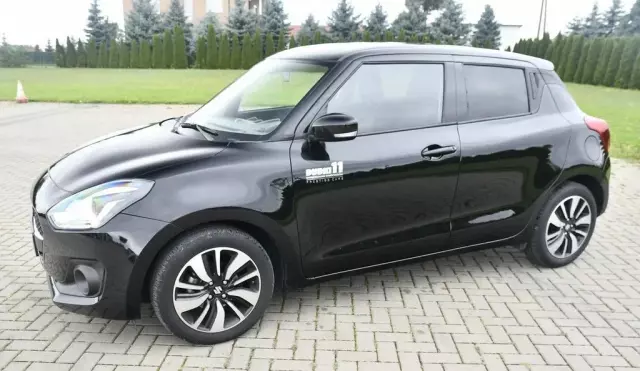 SUZUKI Swift 