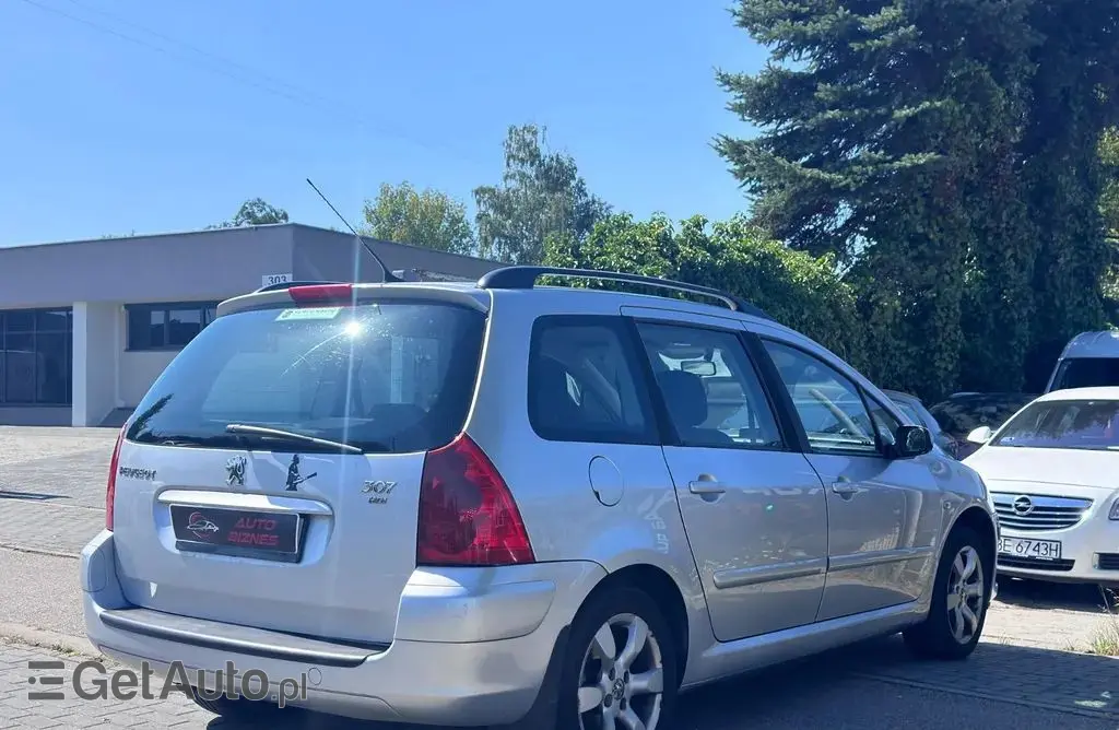 PEUGEOT 307 