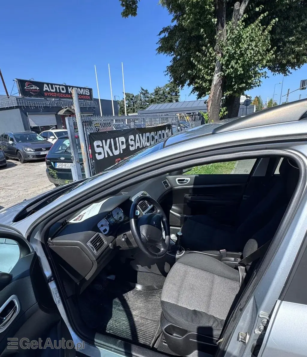 PEUGEOT 307 