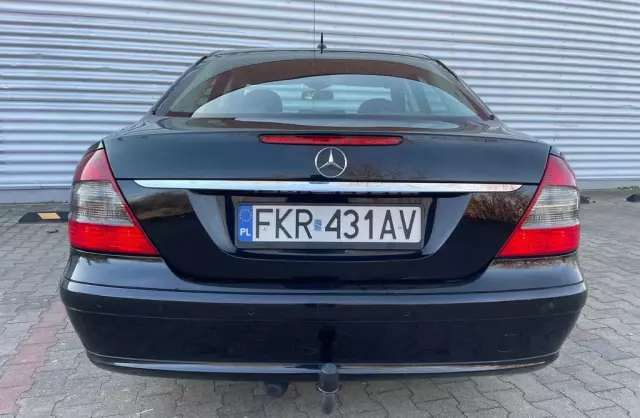 MERCEDES-BENZ Klasa E 
