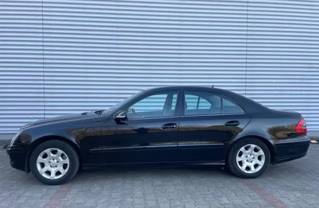 MERCEDES-BENZ Klasa E 