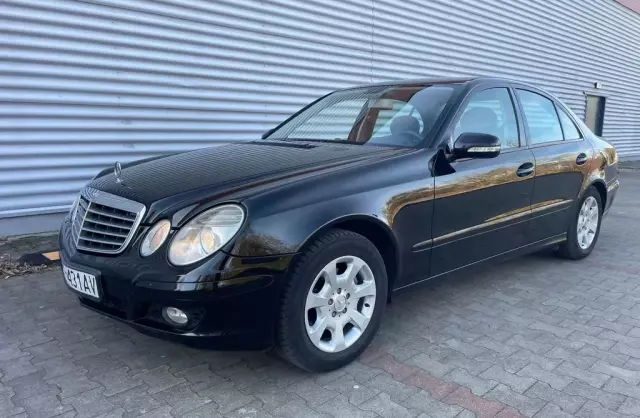 MERCEDES-BENZ Klasa E 