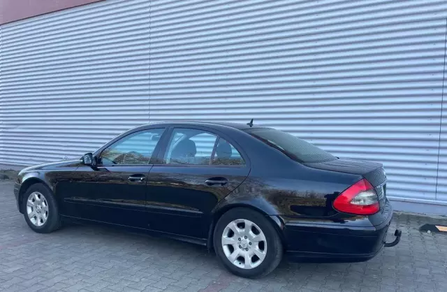 MERCEDES-BENZ Klasa E 
