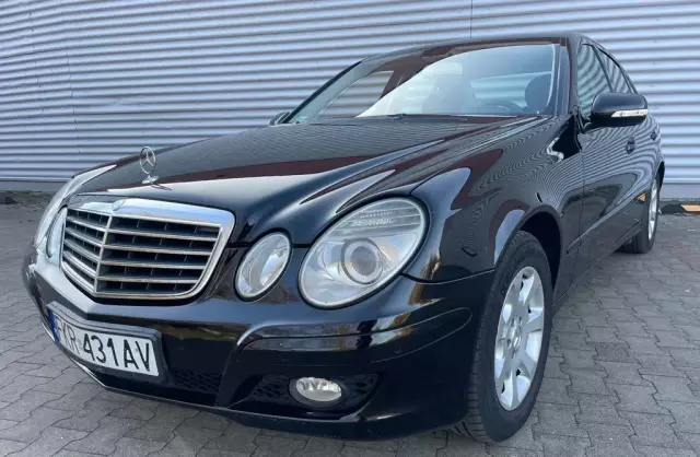 MERCEDES-BENZ Klasa E 
