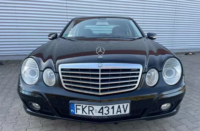 MERCEDES-BENZ Klasa E 