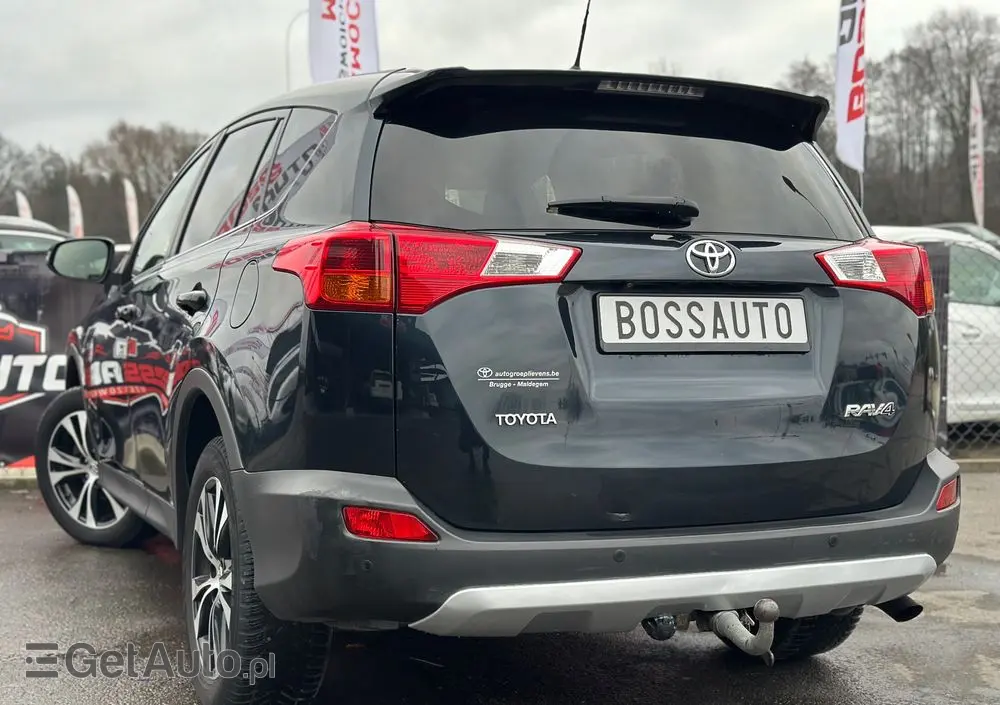TOYOTA RAV4 2.0 D-4D Active 4x2