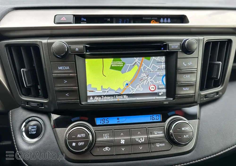 TOYOTA RAV4 2.0 D-4D Active 4x2