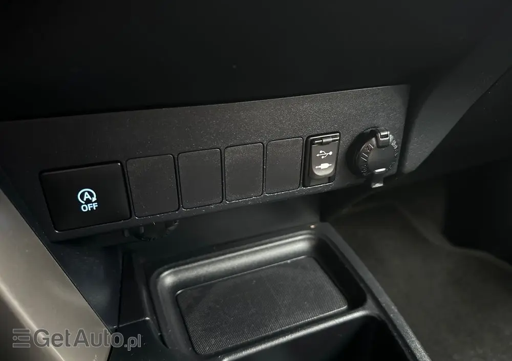 TOYOTA RAV4 2.0 D-4D Active 4x2