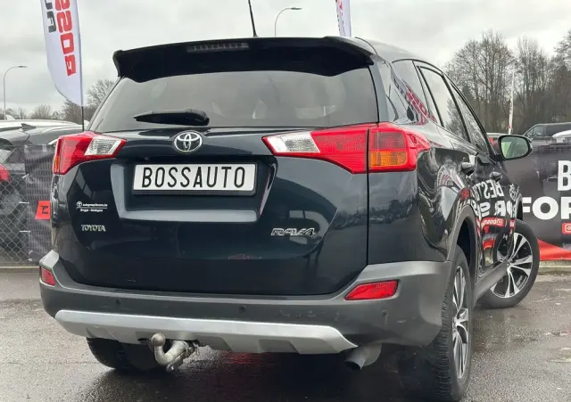 TOYOTA RAV4 2.0 D-4D Active 4x2
