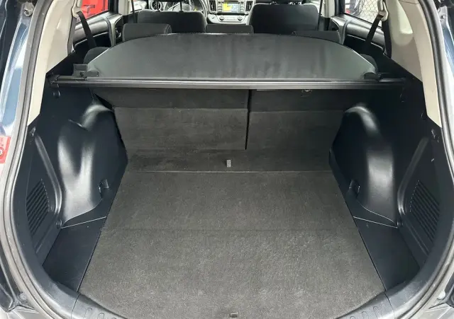 TOYOTA RAV4 2.0 D-4D Active 4x2