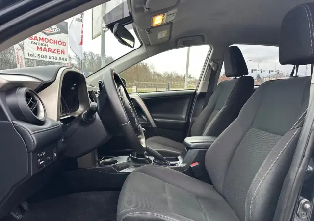 TOYOTA RAV4 2.0 D-4D Active 4x2