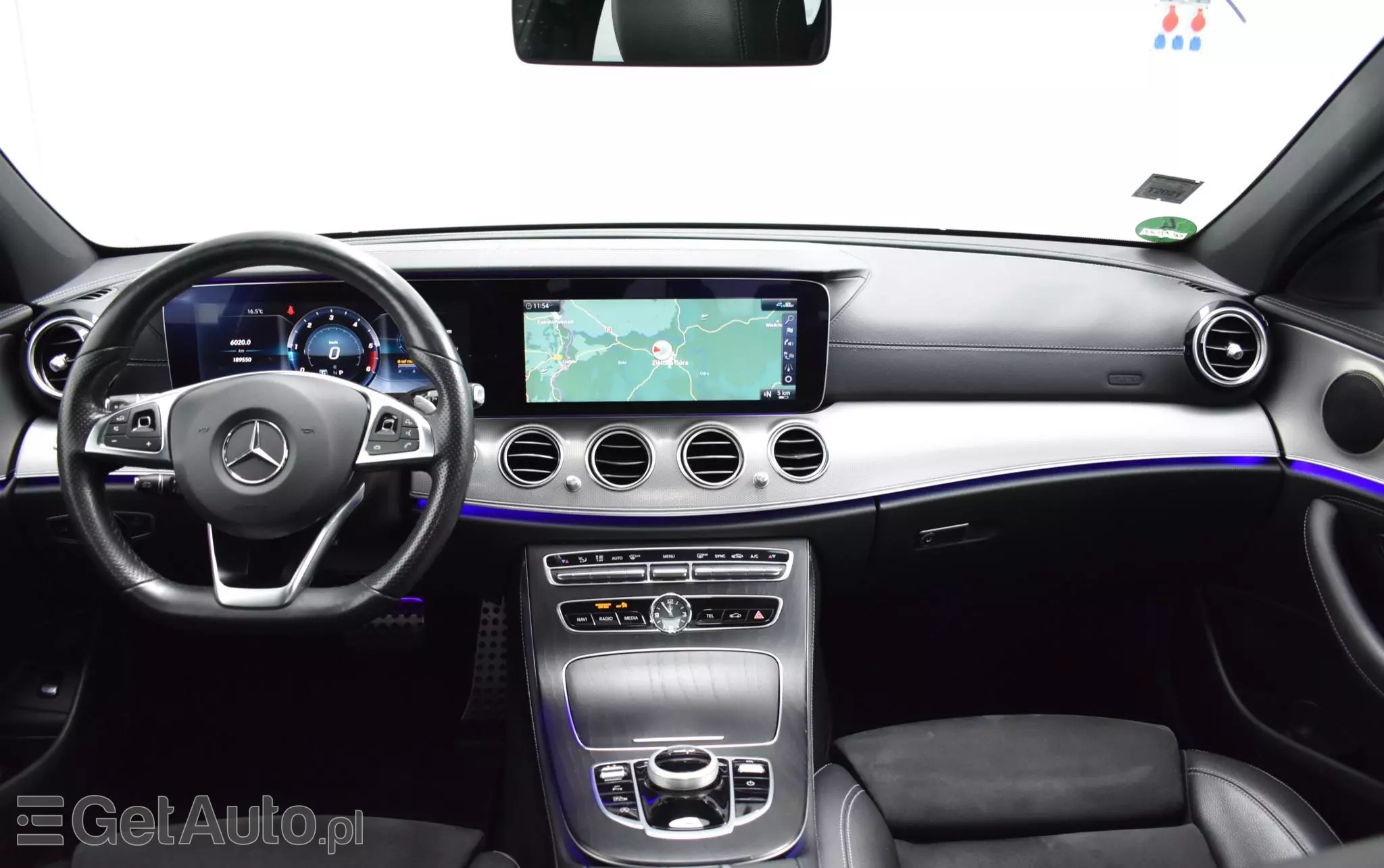 MERCEDES-BENZ Klasa E 220 d T 9G-TRONIC AMG Line