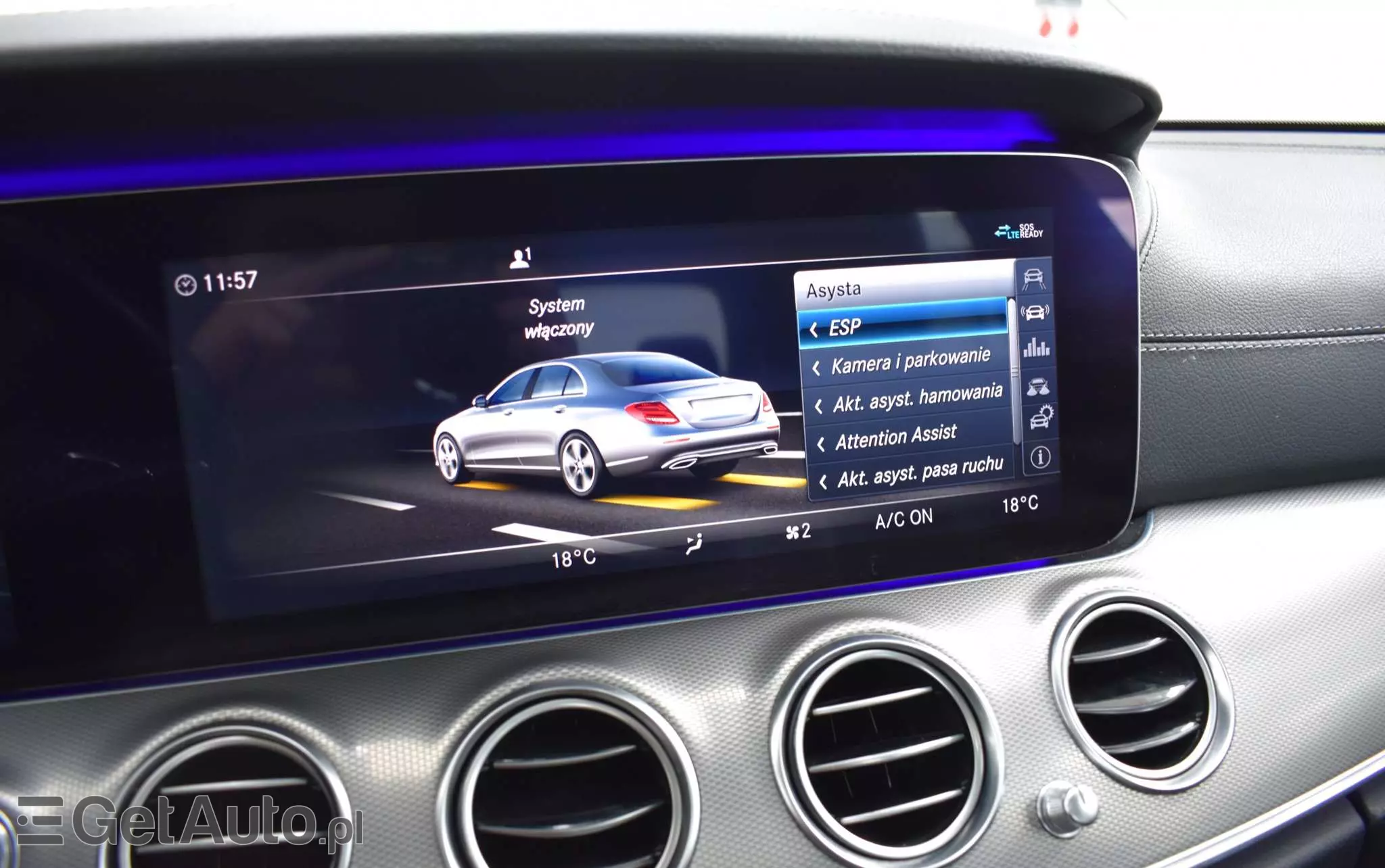 MERCEDES-BENZ Klasa E 220 d T 9G-TRONIC AMG Line