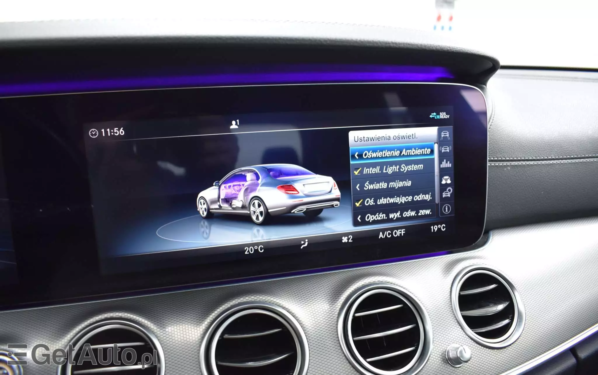 MERCEDES-BENZ Klasa E 220 d T 9G-TRONIC AMG Line