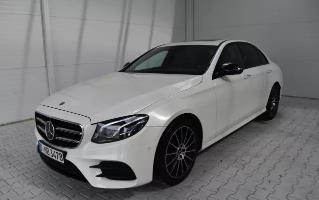 MERCEDES-BENZ Klasa E 220 d T 9G-TRONIC AMG Line