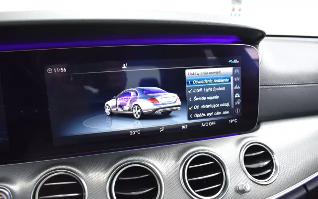 MERCEDES-BENZ Klasa E 220 d T 9G-TRONIC AMG Line