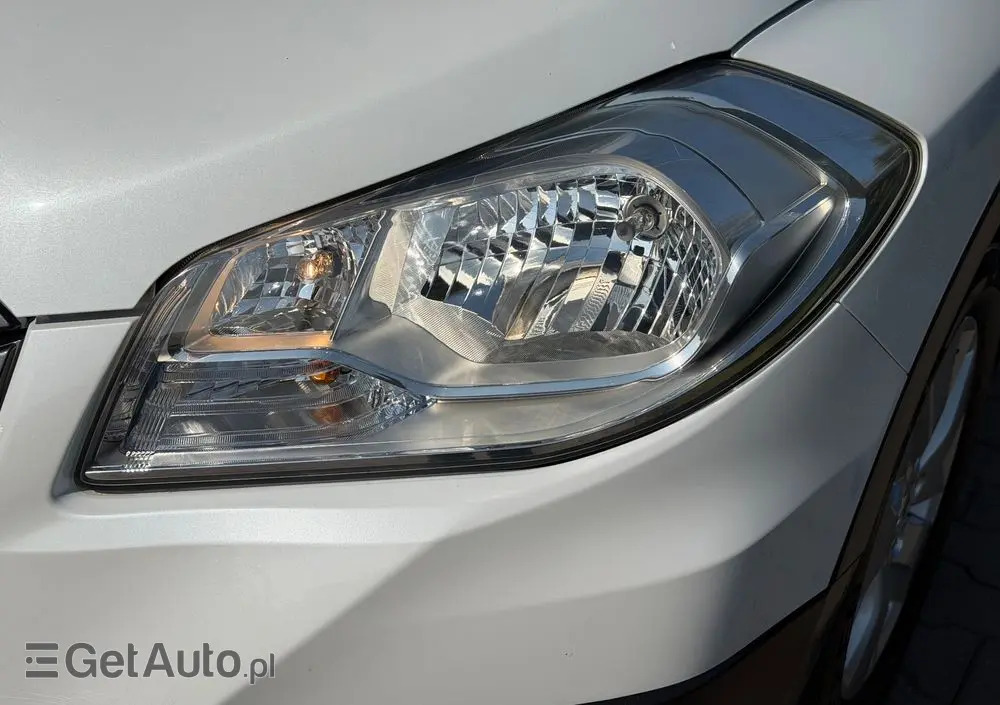 SUZUKI SX4 S-Cross 1.6 VVT 4x2 limited+