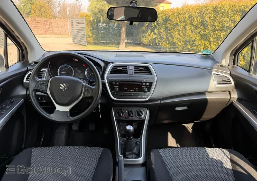 SUZUKI SX4 S-Cross 1.6 VVT 4x2 limited+
