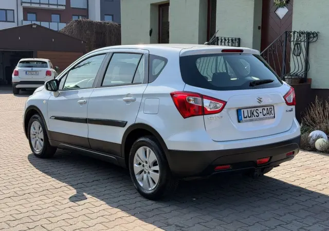 SUZUKI SX4 S-Cross 1.6 VVT 4x2 limited+