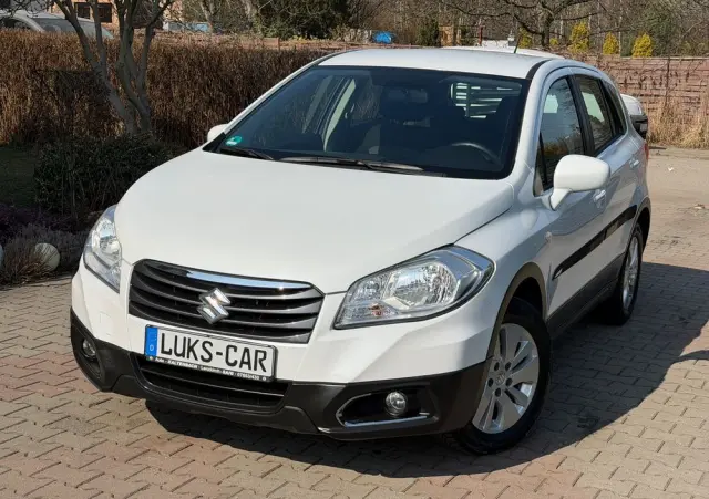 SUZUKI SX4 S-Cross 1.6 VVT 4x2 limited+