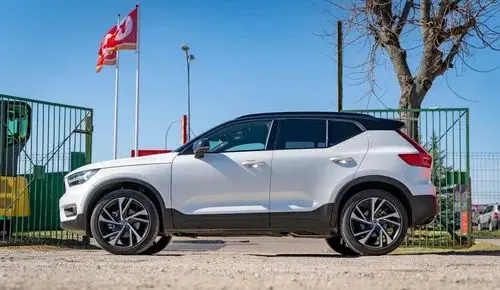 VOLVO Xc 40 