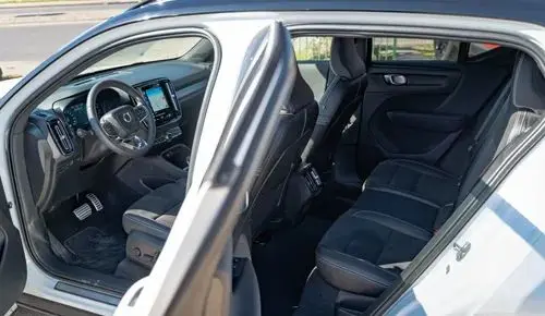 VOLVO Xc 40 