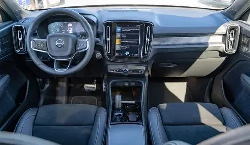 VOLVO Xc 40 