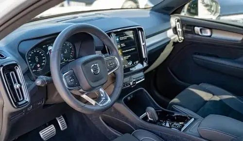 VOLVO Xc 40 