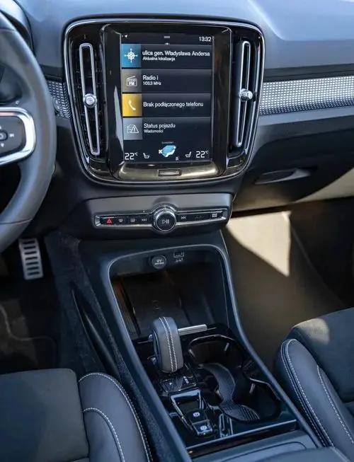 VOLVO Xc 40 