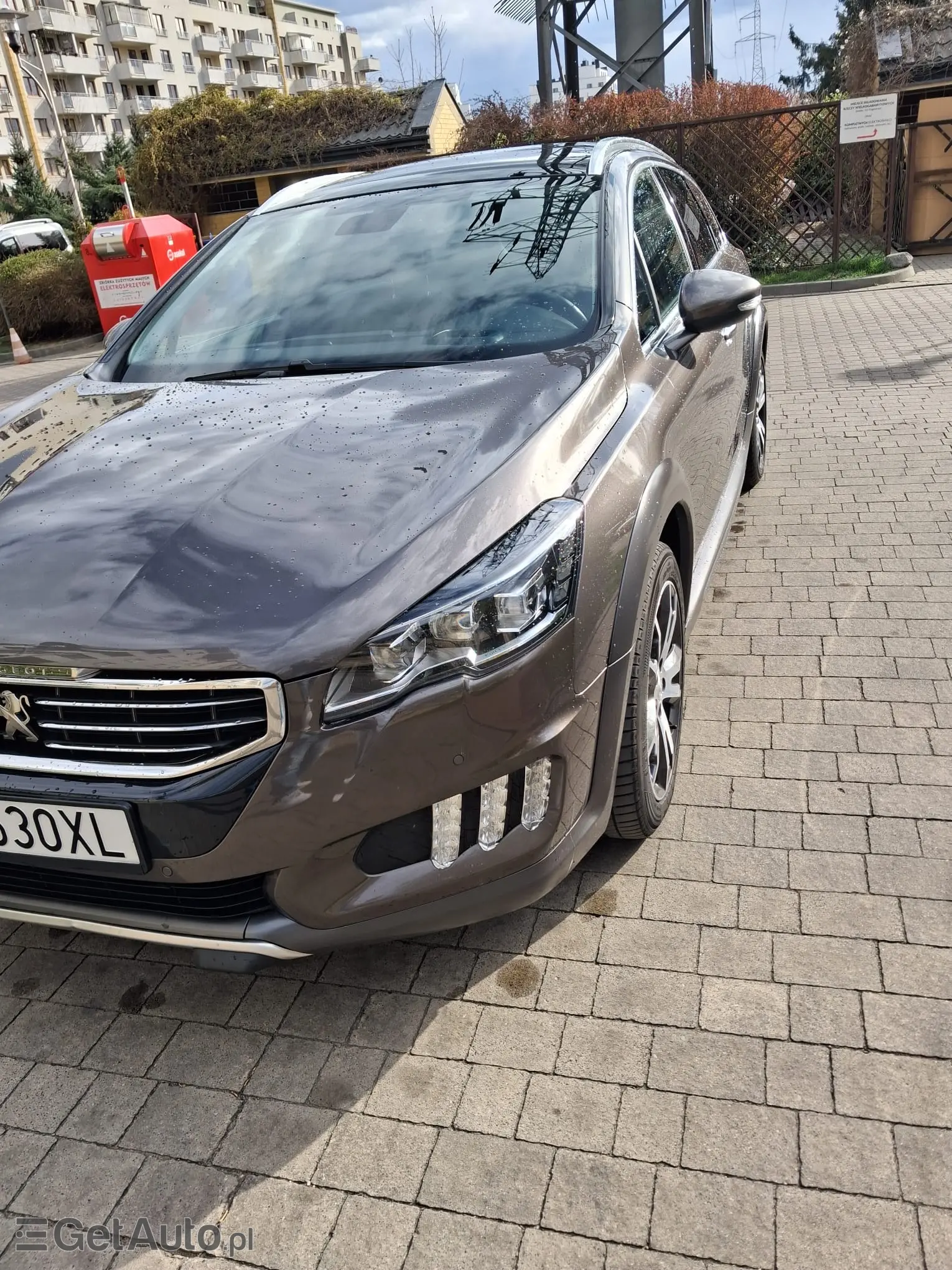 PEUGEOT 508 Hybrid 4 Aut.