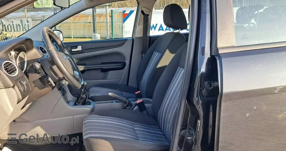 FORD Focus 1.6 16V Ambiente