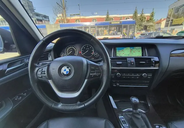 BMW X3 SDrive18d Luxury Line