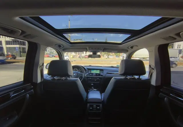 BMW X3 SDrive18d Luxury Line